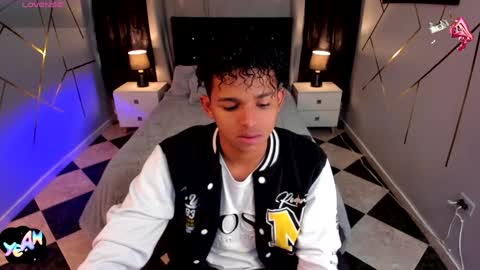 noah_smith04 online show from January 30, 2025, 12:48 pm