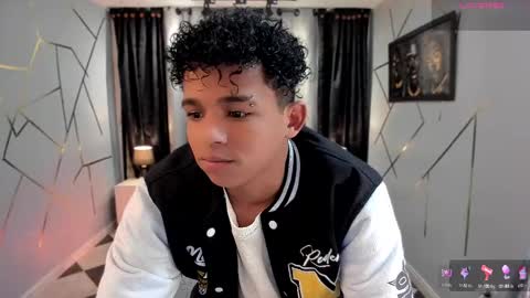 noah_smith04 online show from February 22, 2025, 1:57 pm