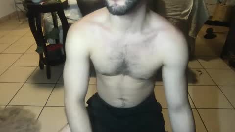 Snapshot of nobudget06 chatting on January 22, 2025, 12:59 am nobudget06 online show from January 22, 2025, 12:59 am