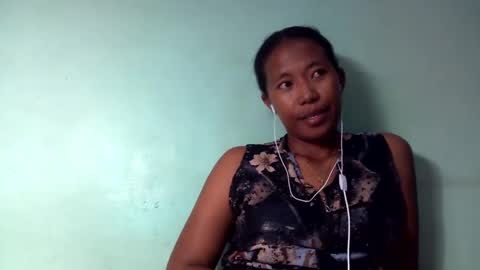 Snapshot of noellah chatting on March 11, 2025, 5:57 pm noellah online show from March 11, 2025, 5:57 pm