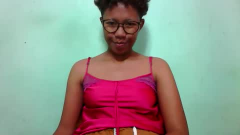 Snapshot of noellah chatting on September 29, 2025, 6:07 am noellah online show from September 29, 2025, 6:07 am