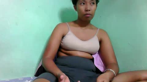 Snapshot of noellah chatting on October 31, 2025, 7:04 pm noellah online show from October 31, 2025, 7:04 pm