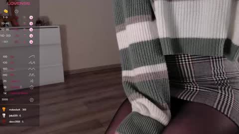 Snapshot of noelleneptune chatting on January 24, 2025, 9:58 pm noelleneptune online show from January 24, 2025, 9:58 pm