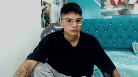 Snapshot of noha_scott chatting on January 19, 2025, 11:32 pm Noha Scott online show from January 19, 2025, 11:32 pm