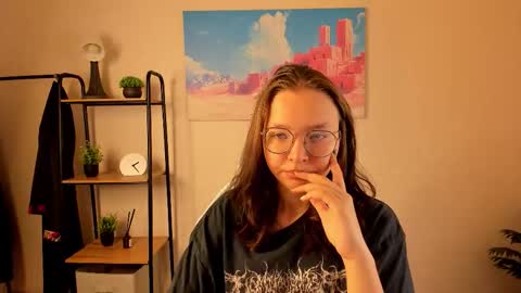 NOORA online show from October 6, 2025, 1:03 am