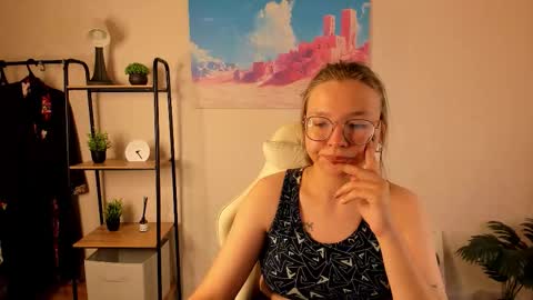 NOORA online show from October 13, 2025, 12:32 am