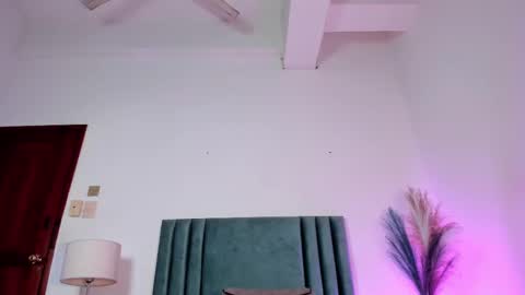 Nora Da Silva online show from March 5, 2025, 5:50 am