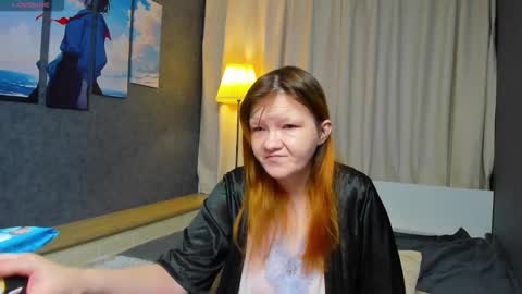 Snapshot of nora_lovvv chatting on November 20, 2025, 10:15 am Nora online show from November 20, 2025, 10:15 am