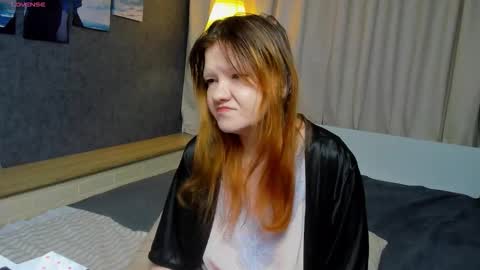 Snapshot of nora_lovvv chatting on November 23, 2025, 10:48 am Nora online show from November 23, 2025, 10:48 am