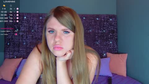 Snapshot of norabigas chatting on December 26, 2024, 11:57 pm Nora online show from December 26, 2024, 11:57 pm