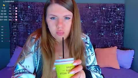 Snapshot of norabigas chatting on February 10, 2025, 2:19 am Nora online show from February 10, 2025, 2:19 am