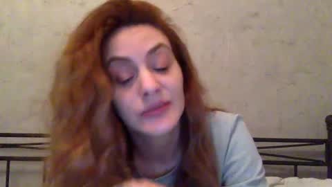 Snapshot of norablues chatting on February 7, 2025, 8:42 pm norablues online show from February 7, 2025, 8:42 pm