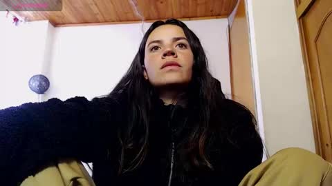 noreen_ online show from October 30, 2025, 8:09 pm