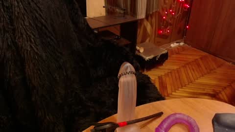 miss Tress online show from December 17, 2024, 8:32 pm