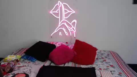  Norma  online show from October 22, 2025, 8:08 pm