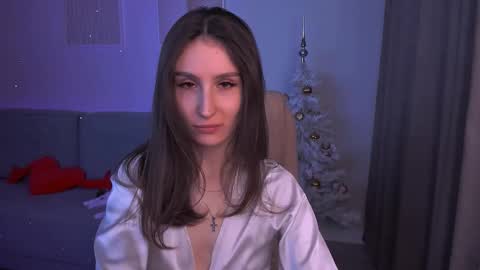 Snapshot of north_valkyrie chatting on February 3, 2025, 12:47 am Hazel online show from February 3, 2025, 12:47 am