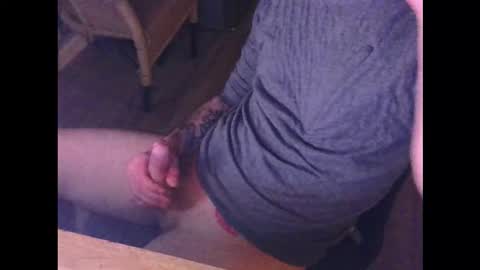 Snapshot of nostrezzzcum chatting on November 7, 2025, 5:51 am nostrezzzcum online show from November 7, 2025, 5:51 am