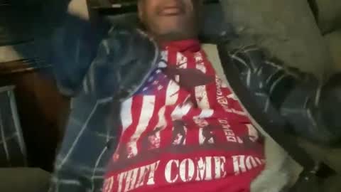 Snapshot of nostringfun chatting on December 29, 2024, 1:56 am nostringfun online show from December 29, 2024, 1:56 am