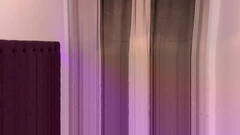 Snapshot of notamericanpie23 chatting on October 20, 2025, 7:47 pm Tina online show from October 20, 2025, 7:47 pm