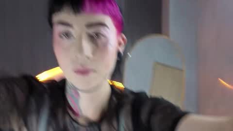 Live 1500am 2100pm online show from November 28, 2025, 8:22 pm