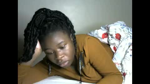 novaah online show from November 9, 2025, 6:01 am