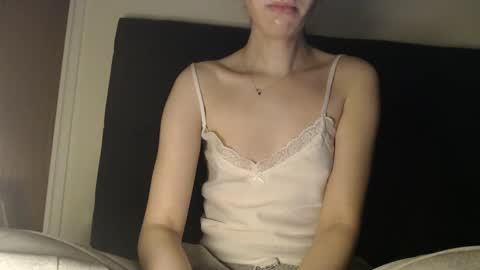 Snapshot of novafrey chatting on January 14, 2025, 4:47 am Olivia online show from January 14, 2025, 4:47 am