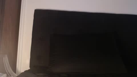 Snapshot of novafrey chatting on February 5, 2025, 10:44 pm Olivia online show from February 5, 2025, 10:44 pm