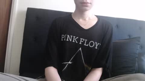 Snapshot of novafrey chatting on March 2, 2025, 10:27 pm Olivia online show from March 2, 2025, 10:27 pm