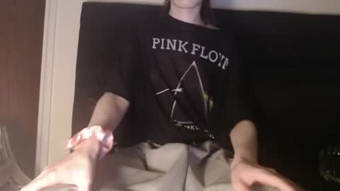 Snapshot of novafrey chatting on March 5, 2025, 3:29 am Olivia online show from March 5, 2025, 3:29 am