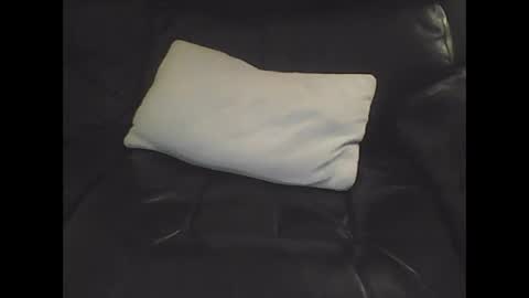 Snapshot of nudestud887 chatting on December 5, 2024, 11:29 pm nudestud887 online show from December 5, 2024, 11:29 pm