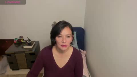 Snapshot of nuit_rose chatting on September 19, 2025, 1:51 am nuit_rose online show from September 19, 2025, 1:51 am