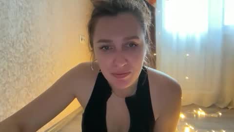 Snapshot of nuitblanche_vibes chatting on November 13, 2025, 7:18 am nuitblanche_vibes online show from November 13, 2025, 7:18 am