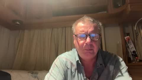 Snapshot of nurod chatting on November 23, 2025, 7:57 pm nurod online show from November 23, 2025, 7:57 pm