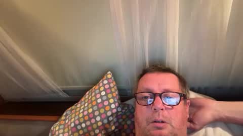 Snapshot of nurod chatting on December 1, 2025, 5:23 am nurod online show from December 1, 2025, 5:23 am