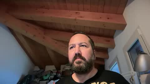 Nutelloso online show from November 25, 2025, 8:25 am