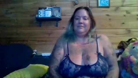 Snapshot of nutmegmatee chatting on November 20, 2025, 2:45 am nutmegmatee online show from November 20, 2025, 2:45 am