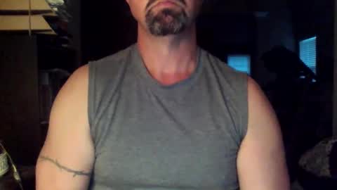 nvrenuff1979 online show from October 10, 2025, 11:42 am