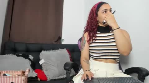 Nia online show from December 25, 2024, 2:46 am