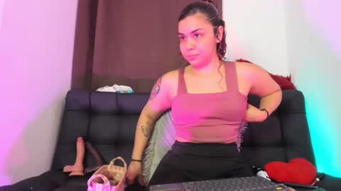 Nia online show from March 9, 2025, 3:01 am