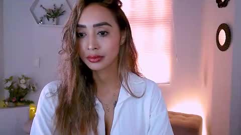 Snapshot of nycole_1988 chatting on February 1, 2025, 2:13 pm Nycole online show from February 1, 2025, 2:13 pm