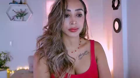 Snapshot of nycole_1988 chatting on February 13, 2025, 1:48 pm Nycole online show from February 13, 2025, 1:48 pm
