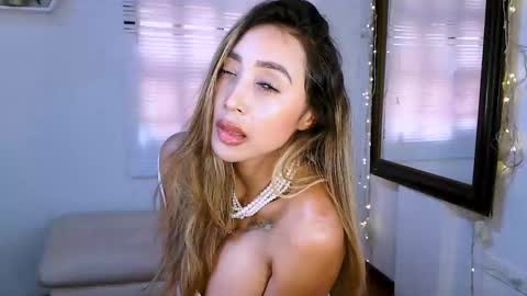 Snapshot of nycole_1988 chatting on September 11, 2025, 3:56 pm Nycole online show from September 11, 2025, 3:56 pm