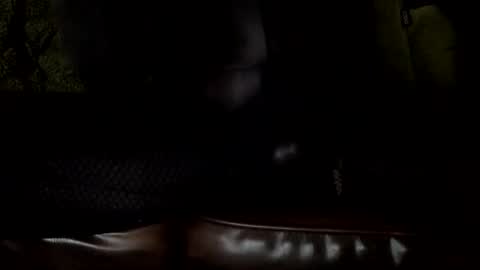 Snapshot of nylon2412 chatting on October 8, 2025, 8:45 am nylon2412 online show from October 8, 2025, 8:45 am