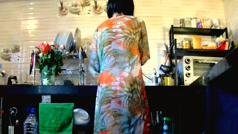 Snapshot of nylonseductress chatting on November 17, 2025, 2:39 am Scarlett online show from November 17, 2025, 2:39 am