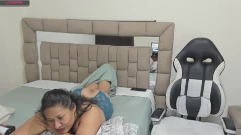 nyomi browm online show from February 26, 2025, 8:37 am