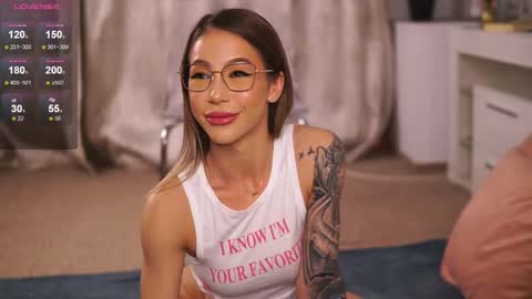 Snapshot of nyrobinova chatting on March 9, 2025, 4:16 am nyrobinova online show from March 9, 2025, 4:16 am