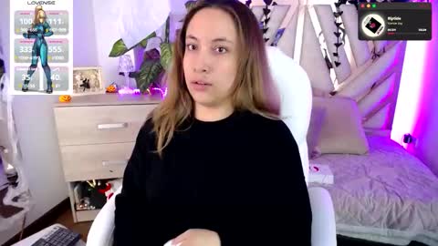 Alex   .    online show from October 18, 2025, 9:37 pm