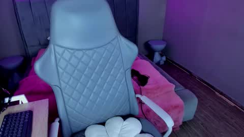 Nyx Doll online show from October 27, 2025, 8:57 pm