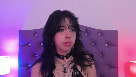 Snapshot of nyx_nayla chatting on January 17, 2025, 9:50 pm online show from January 17, 2025, 9:50 pm