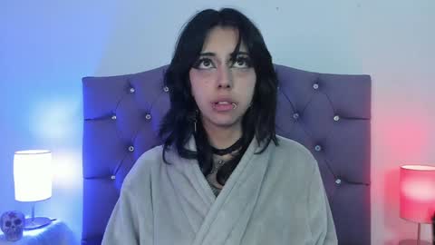 Snapshot of nyx_nayla chatting on January 24, 2025, 5:10 am online show from January 24, 2025, 5:10 am